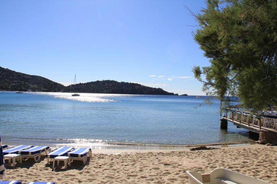Lou Pastourel Villa Le Lavandou Exterior photo